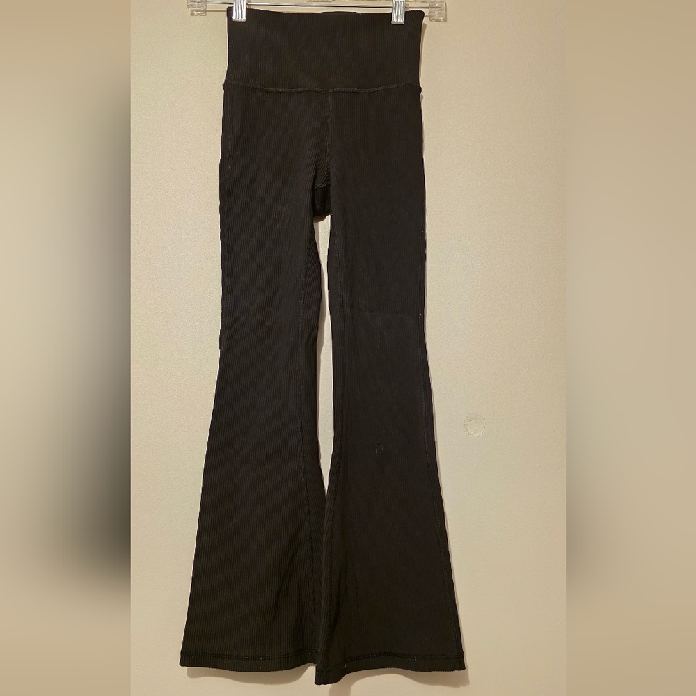 Athleta Black Ribbed Crop Flare Pants